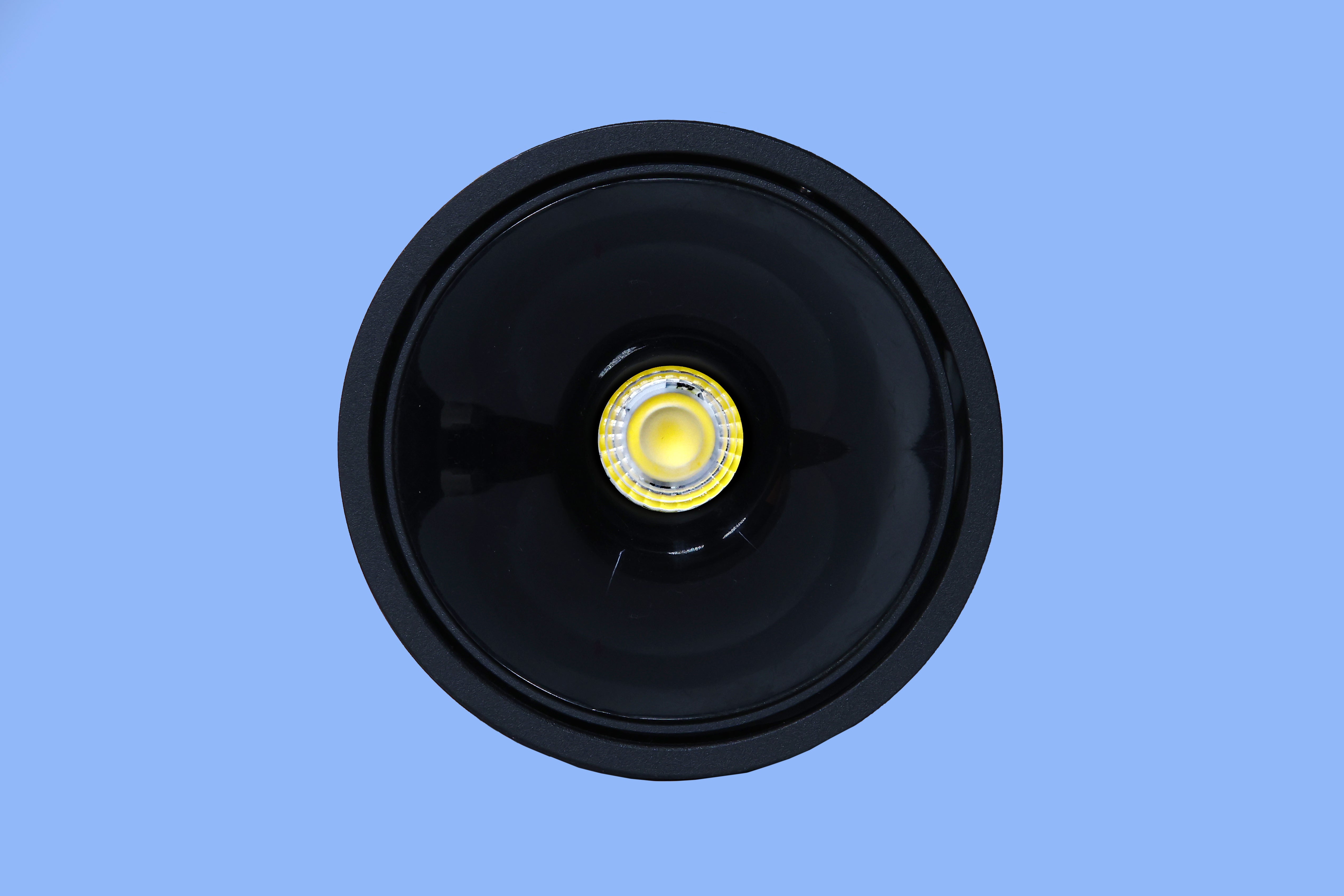15-18W LED Tiltable Cob Surface Cylinder Spot light